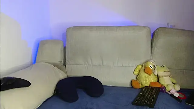 Raycatt1 online show from 13, 4, 2026