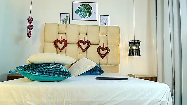 elizawiliamst online show from 29, 9, 2025