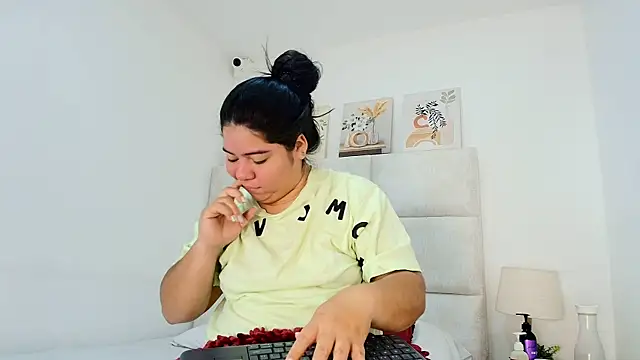 elizawiliamst online show from 20, 3, 2026