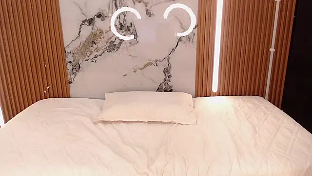 tiffany lee6 online show from 20, 11, 2025