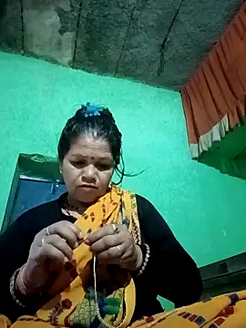 Manavi x online show from 13, 4, 2026