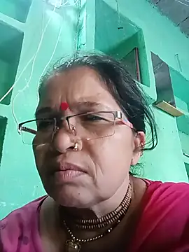 Manavi x online show from 2, 6, 2026