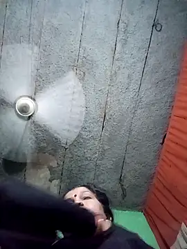 Manavi x online show from 1, 4, 2026