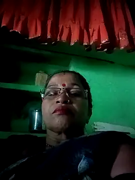 Manavi x online show from 28, 9, 2025