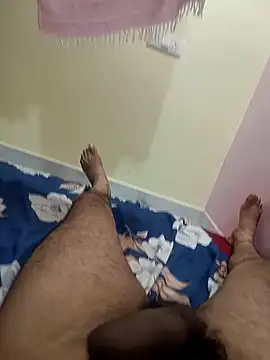 Snapshot of bobby3374 chatting on 27, 9, 2025 bobby3374 online show from 27, 9, 2025