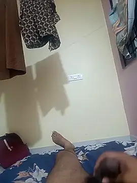 Snapshot of bobby3374 chatting on 2, 10, 2025 bobby3374 online show from 2, 10, 2025