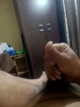 Snapshot of bobby3374 chatting on 8, 1, 2026 bobby3374 online show from 8, 1, 2026