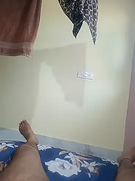 Snapshot of bobby3374 chatting on 22, 9, 2025 bobby3374 online show from 22, 9, 2025