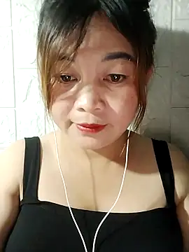 Lyly nuce online show from 28, 9, 2025