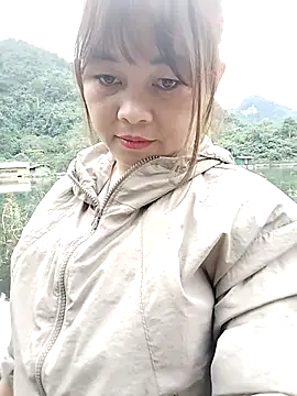 Lyly nuce online show from 24, 10, 2025