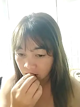 Lyly nuce online show from 25, 10, 2025