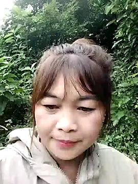 Lyly nuce online show from 21, 10, 2025