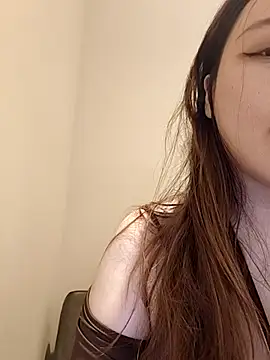 Lovelyanan online show from 28, 9, 2025