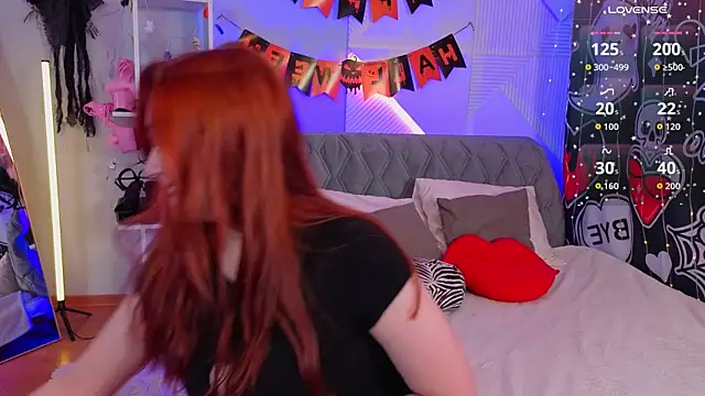 Snapshot of PollyVinice chatting on 22, 10, 2025 PollyVinice online show from 22, 10, 2025