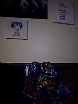 Yamiko42 online show from 13, 4, 2026