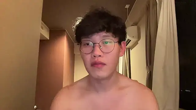 Passionatetwink2 online show from 20, 12, 2025