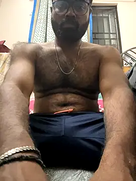 DJLOVE280825 online show from 5, 10, 2025