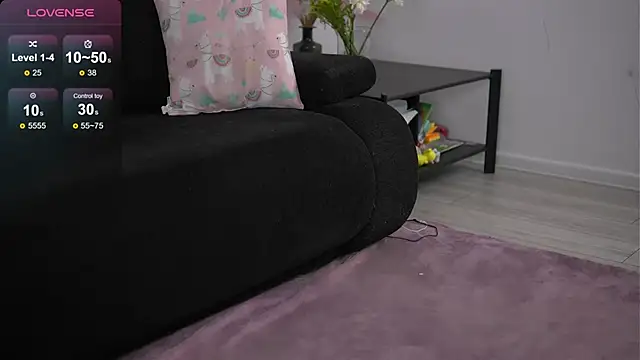 DeborahLowe online show from 8, 4, 2026