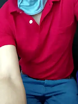 Snapshot of chocolate_alone chatting on 5, 10, 2025 chocolate alone online show from 5, 10, 2025