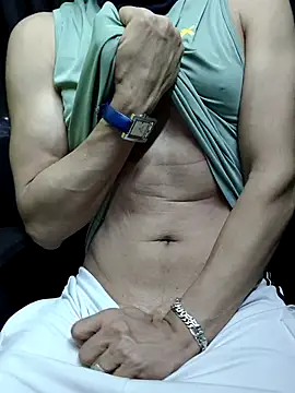 Snapshot of chocolate_alone chatting on 3, 11, 2025 chocolate alone online show from 3, 11, 2025