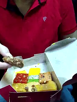 Snapshot of chocolate_alone chatting on 26, 10, 2025 chocolate alone online show from 26, 10, 2025