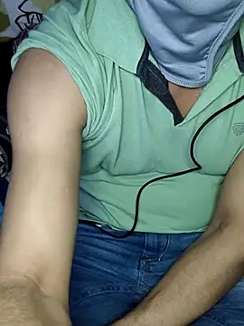 Snapshot of chocolate_alone chatting on 23, 9, 2025 chocolate alone online show from 23, 9, 2025