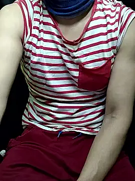 Snapshot of chocolate_alone chatting on 25, 11, 2025 chocolate alone online show from 25, 11, 2025