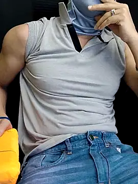 Snapshot of chocolate_alone chatting on 31, 10, 2025 chocolate alone online show from 31, 10, 2025