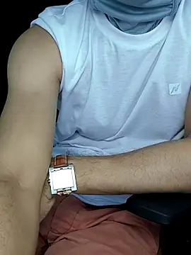 Snapshot of chocolate_alone chatting on 26, 9, 2025 chocolate alone online show from 26, 9, 2025