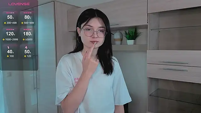 Susan Gardner online show from 14, 11, 2025