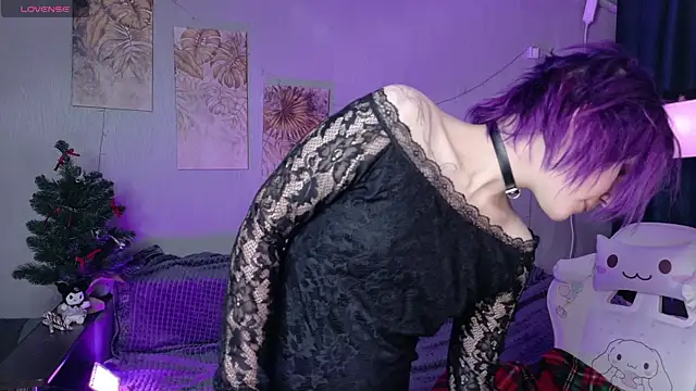 KikiMoor online show from 8, 1, 2026