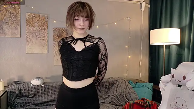 Snapshot of KikiMoor chatting on 26, 2, 2026 KikiMoor online show from 26, 2, 2026