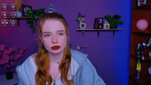 mila glow1 online show from 28, 4, 2026