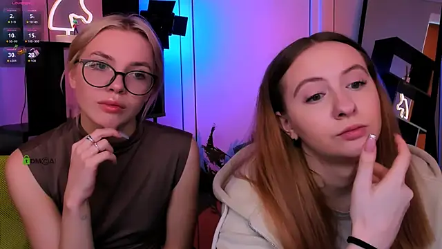 mila glow1 online show from 18, 11, 2025