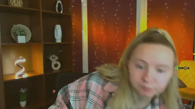 mila glow1 online show from 2, 5, 2026