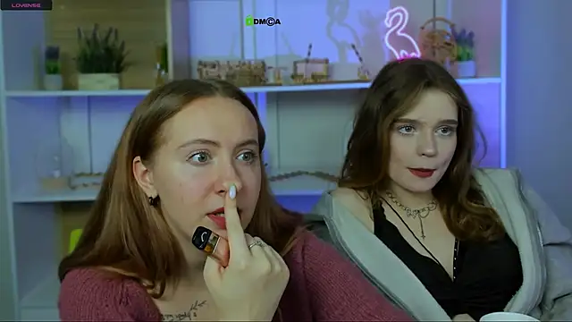 mila glow1 online show from 19, 9, 2025