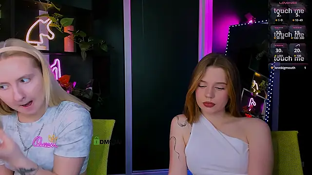 mila glow1 online show from 30, 5, 2026