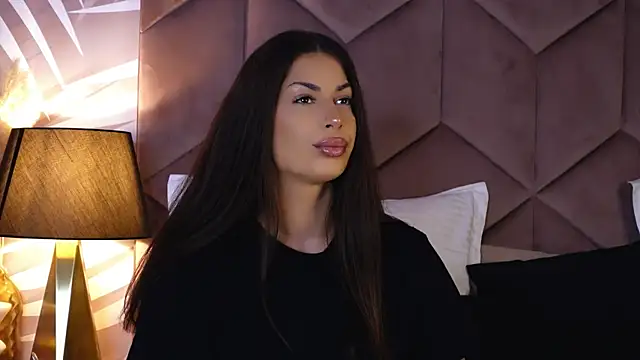 EvaRhea online show from 22, 10, 2025