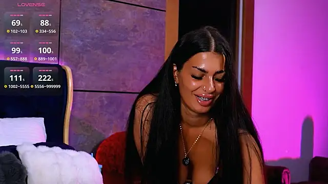 Snapshot of EvaRhea chatting on 8, 7, 2026 EvaRhea online show from 8, 7, 2026