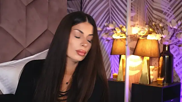 EvaRhea online show from 24, 11, 2025