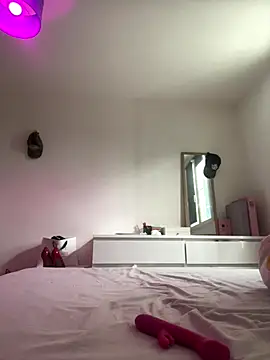 Snapshot of DouceAngela69 chatting on 23, 9, 2025 DouceAngela69 online show from 23, 9, 2025