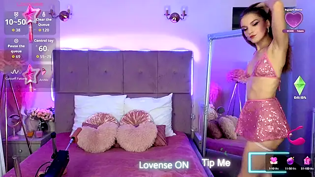 Snapshot of Nicole_Bond chatting on 7, 10, 2025 Nicole Bond online show from 7, 10, 2025