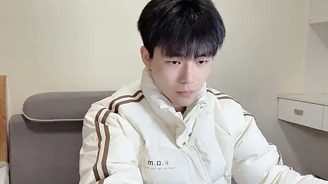 xiaoyang5200 online show from 15, 12, 2025