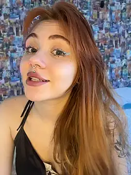 LunaMillie online show from 12, 4, 2026