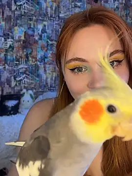 LunaMillie online show from 13, 4, 2026