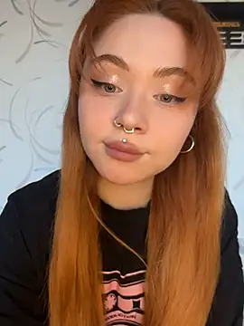 LunaMillie online show from 23, 3, 2026