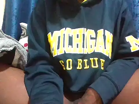 chocolatebarbiee online show from 22, 12, 2025