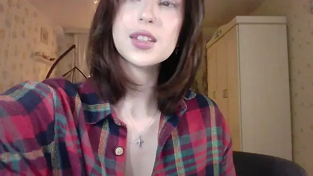 RuxaShade online show from 18, 12, 2025