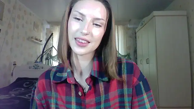 RuxaShade online show from 2, 10, 2025