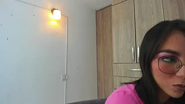 horny adiction online show from 6, 2, 2026